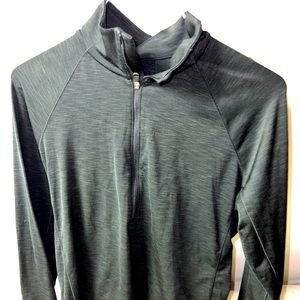 Under Armour Cold Gear 1/2 Zip Long Sleeve Pullover Shirt Black women’s Sz Large